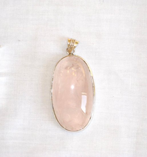 PN409 Rose Quartz Pendant in Sterling Silver