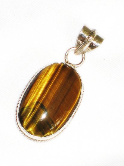 ST635 Tiger's Eye Pendant in Sterling Silver