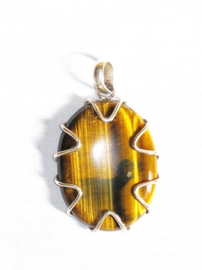 PN305 Tiger's Eye Pendant in Sterling Silver