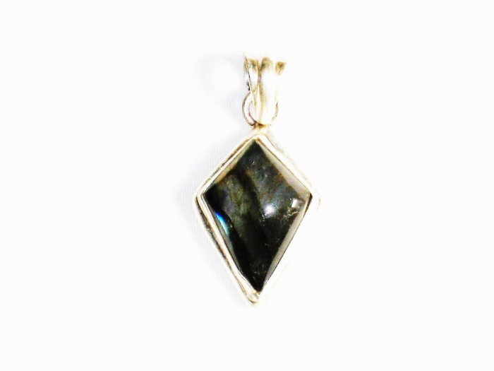 PN209 Labradorite Pendant in Sterling Silver - SOLD