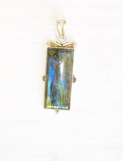PN454 Labradorite Pendant in Sterling Silver - SOLD