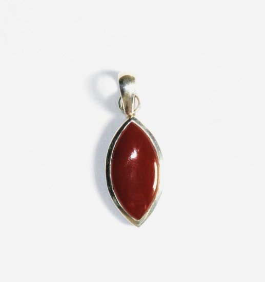 PN153 Carnelian Pendant in Sterling Silver
