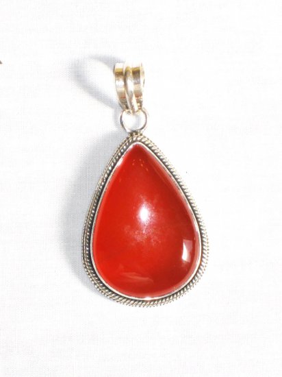 PN300 Carnelian Pendant in Sterling Silver