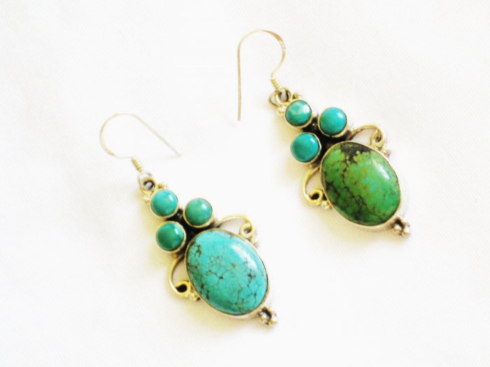 ST615 Turquoise Earrings Set in Sterling Silver