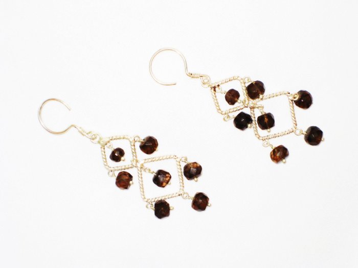 ST598 Garnet Earrings set in sterling silver