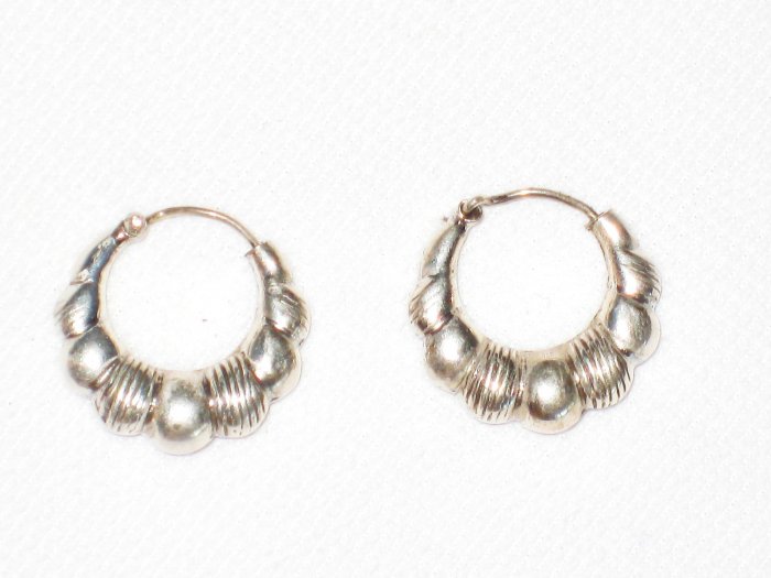 ST403 Oxidized Sterling Silver Earrings