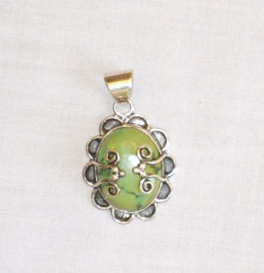 PN420 Turquoise Pendant in Sterling Silver