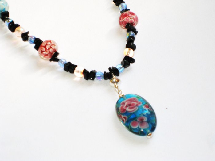 ST295 Murano Glass Necklace, Earrings and Bracelet in Sterling Silver