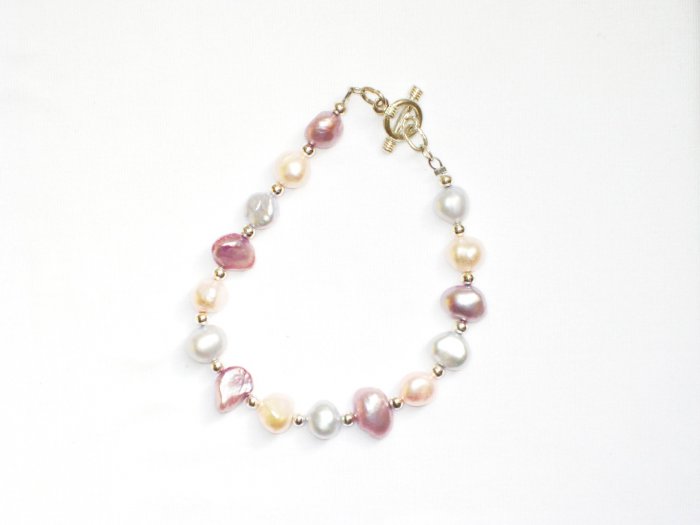 ST290 Pearl Bracelet in Sterling Silver