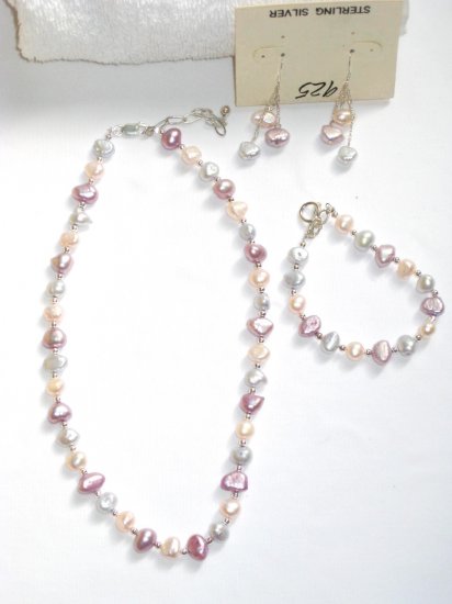 ST288 Pearl Necklace, Bracelet and Earrings Set in Sterling Silver