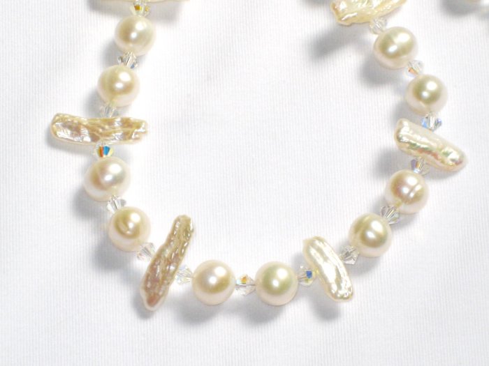 ST327 Pearl Necklace and Earrings Set in Sterling Silver