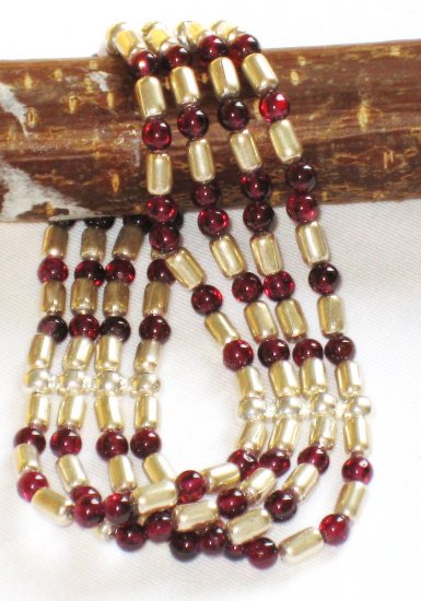 ST260 Garnet Bracelet in Sterling Silver