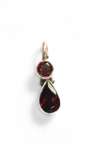 ST218 Garnet Pendant in Sterling Silver