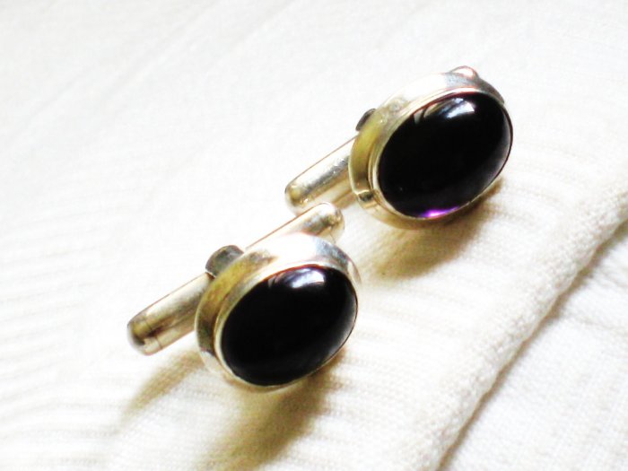 ST639 Amethyst Cufflinks in Sterling Silver