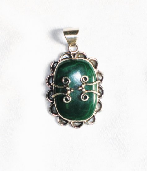 PN175 Malachite Pendant in Sterling Silver