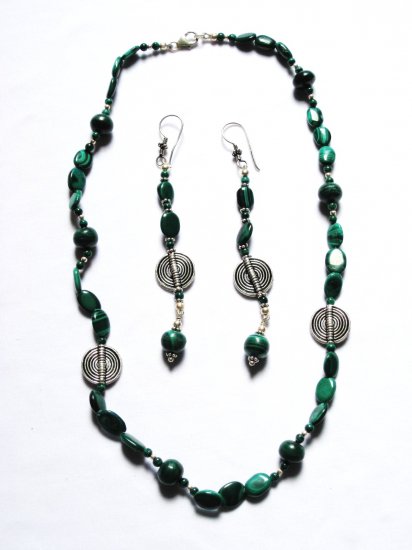 ST189 Malachite Necklace and Earrings Set in Sterling Silver