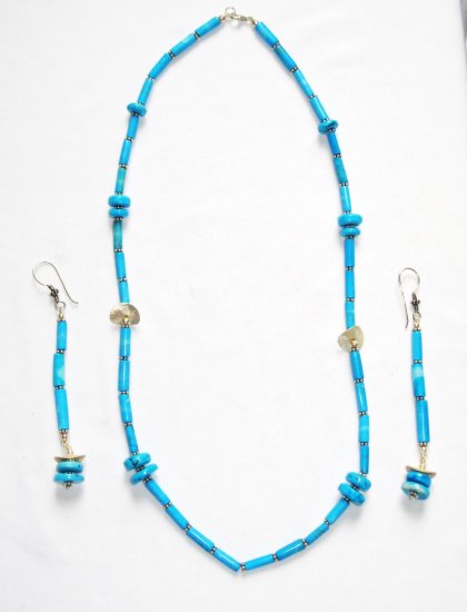 ST193 Turquoise Necklace and Earrings Set in Sterling Silver