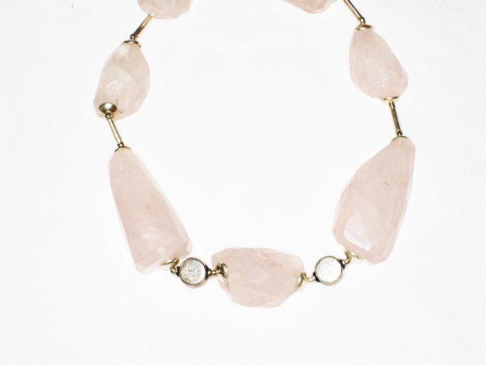 ST533 Rose Quartz Necklace in Sterling Silver