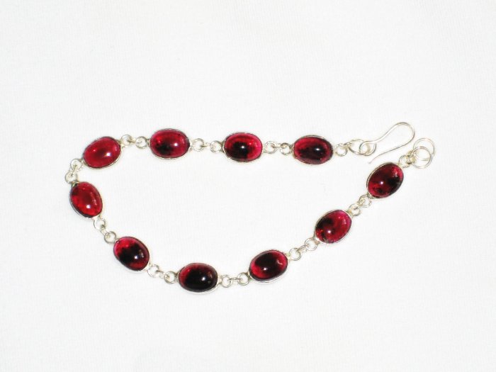 ST623 Garnet Bracelet in Sterling Silver