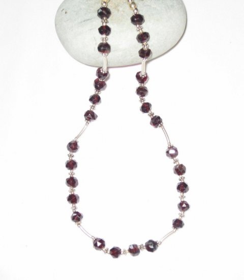 ST468 Garnet Necklace in Sterling Silver
