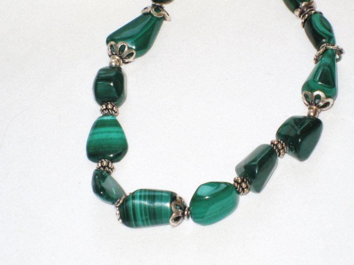 ST104 Malachite Necklace in Sterling Silver