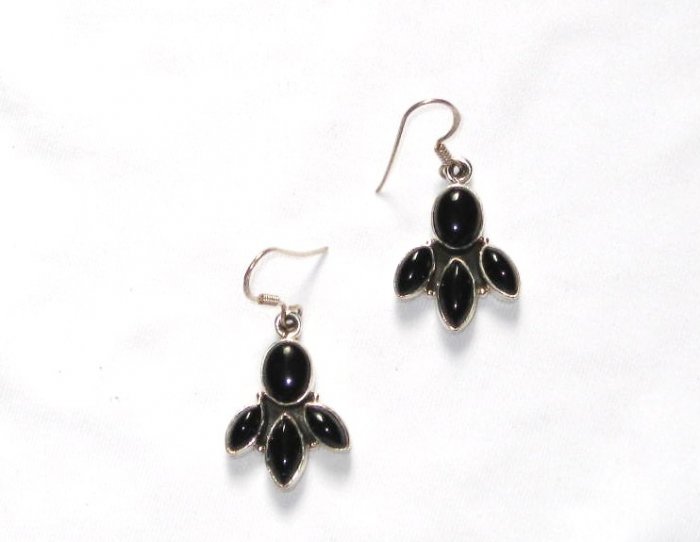 ER045 Onyx Earrings in Sterling Silver