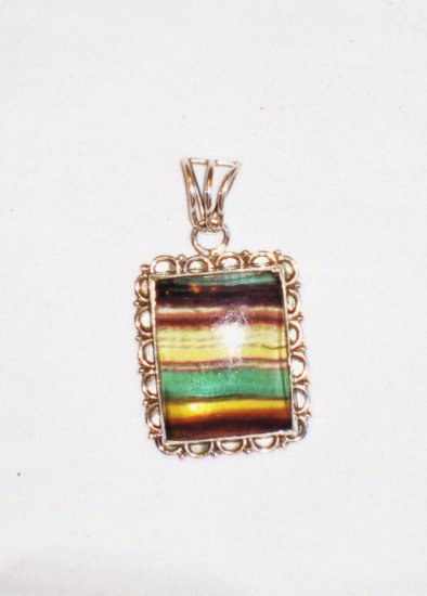 PN091 Agate Pendant in Sterling Silver