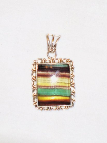 PN101 Agate Pendant in Sterling Silver