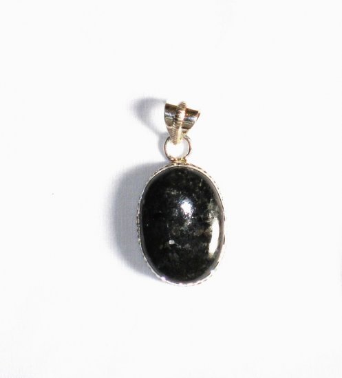 PN189 Agate Pendant in Sterling Silver