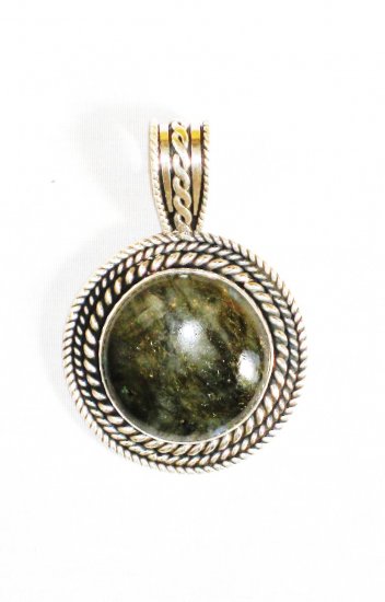 PN317 Agate Pendant in Sterling Silver