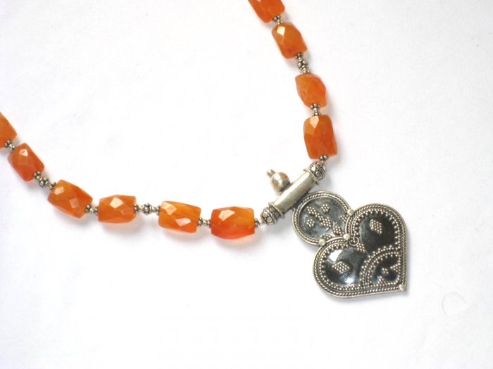 ST066 Carnelian Necklace in Sterling Silver
