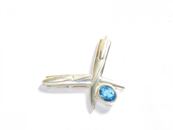 ST249 Blue Topaz Pendant in sterling silver