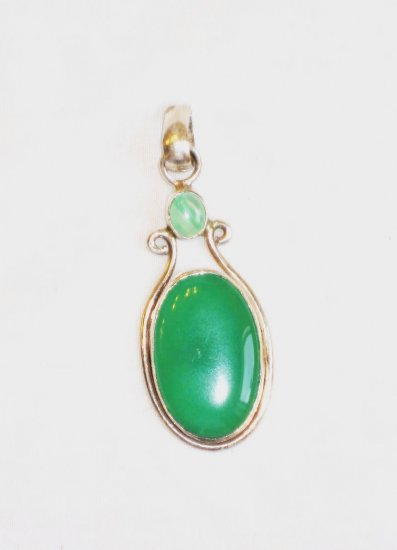 PN078 Green Onyx Pendant in Sterling Silver