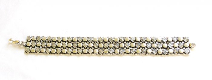 AQ133 Antique Silver Bracelet in Sterling Silver