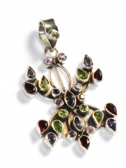 ST213 Cut Stone Mixed Stones Pendant in Sterling Silver