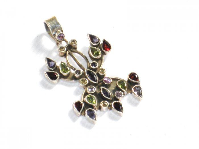 ST252 Cut Stone Mixed Stones Pendant in Sterling Silver