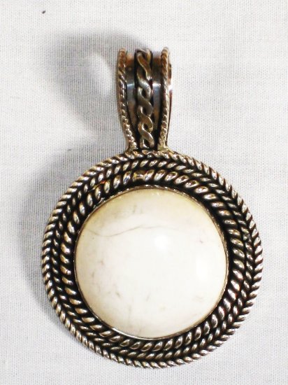 PN322 Opal Pendant in Sterling Silver
