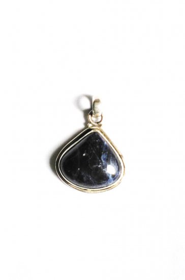 PN227 Sodalite Pendant in Sterling Silver