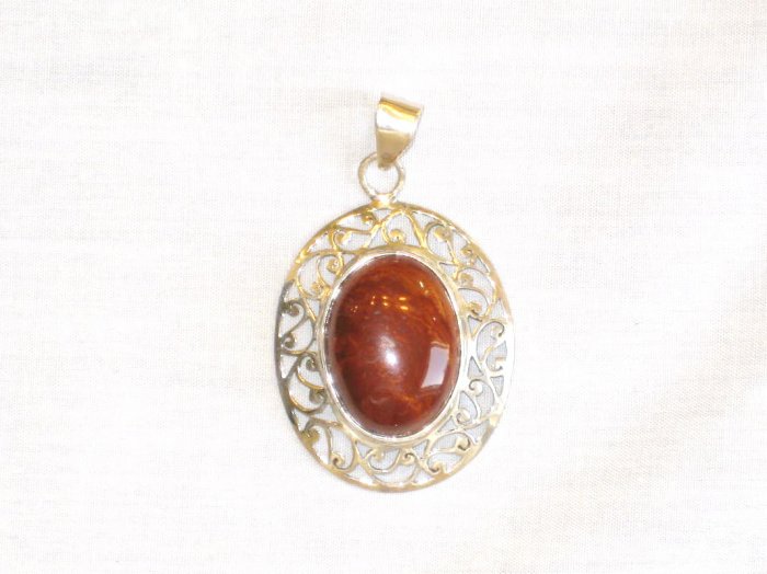 PN423 Red Jasper Pendant in Sterling Silver