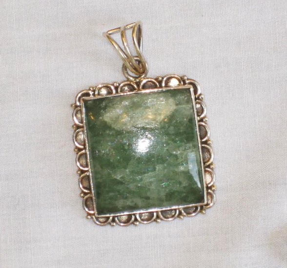PN421 Turquoise Pendant in Sterling Silver