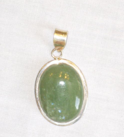 PN419 Jade Pendant in Sterling Silver