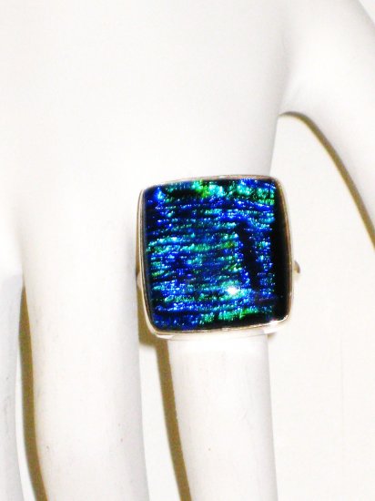 RG025 Dichroic Glass Ring in Sterling Silver, Size 7
