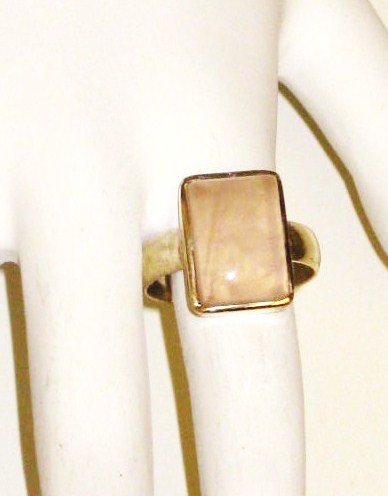 RG030 Rose Quartz Ring in Sterling Silver, Size 8
