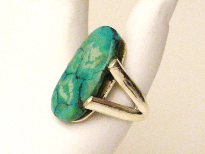 RG123 Turquoise Ring in Sterling Silver, Size 7