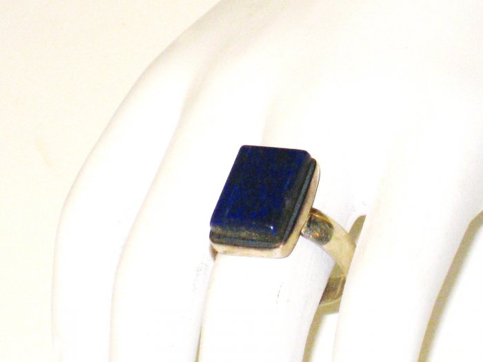 RG074 Lapis Lazuli Ring in Sterling Silver, Size 8