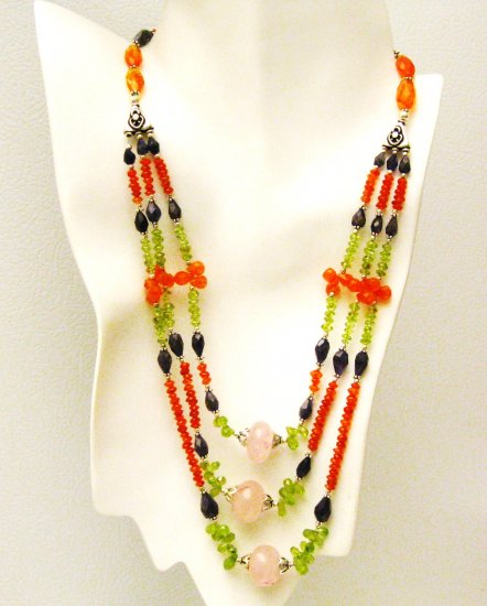 NK040 Peridot, Carnelian, Amethsyt, Rose Quartz Necklace in Sterling Silver