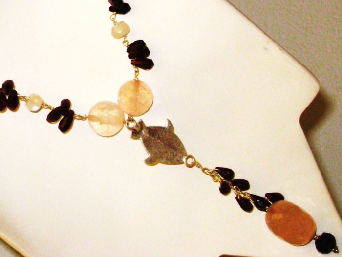 NK043 Rose Quartz and Garnet Necklacein Sterling Silver