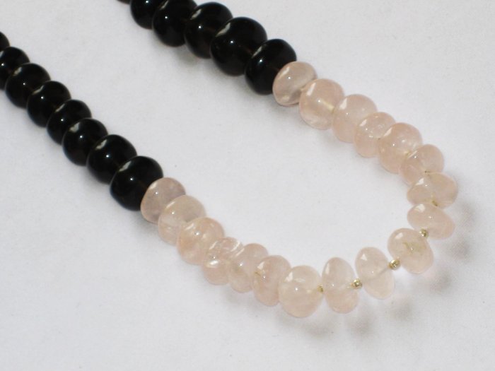 ST074 Rose Quartz and Onyx Necklace in Sterling Silver