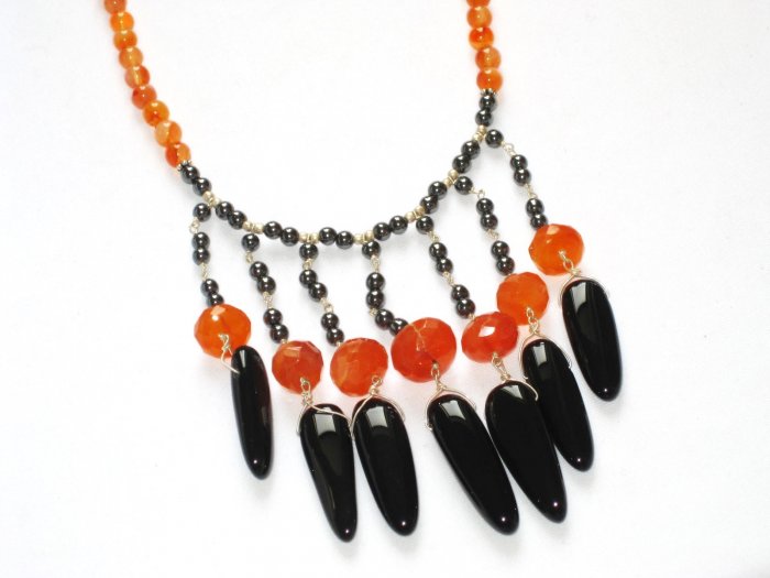 ST076 Carnelian, Onyx and Pearl Necklace in Sterling Silver