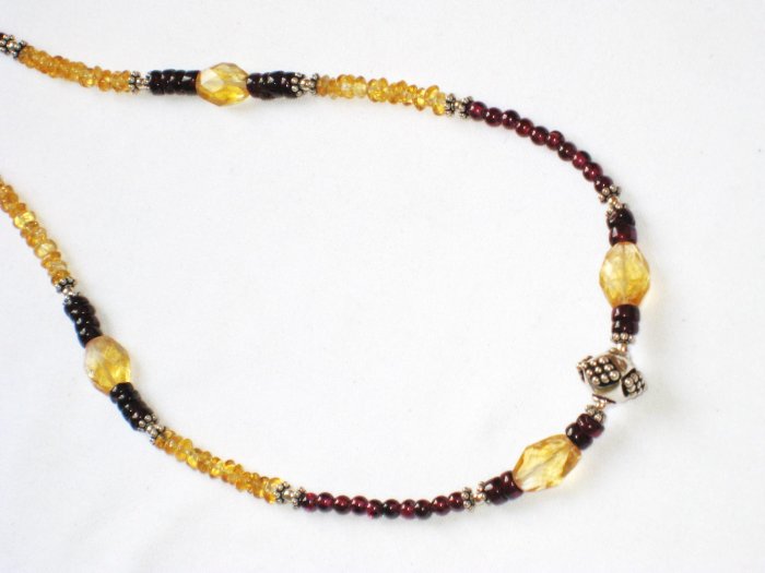 ST081 Citrine and Garnet Necklace in Sterling Silver